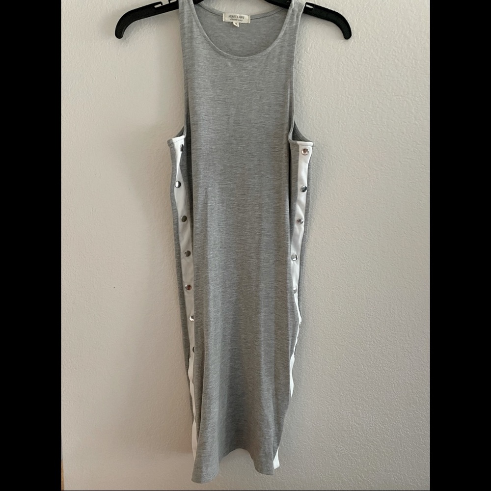 🌸3/$25🌸 Grey button side mini dress